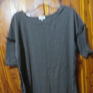 Umgee USA SL Charcoal Gray Top, Sz. L